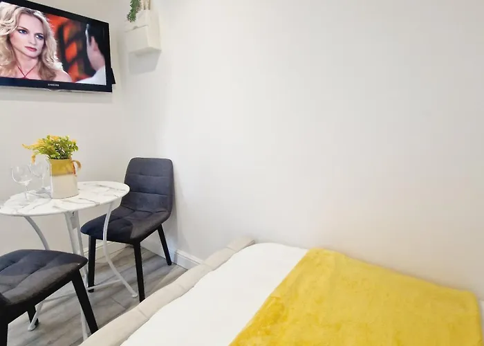 Private Garden Studio Near London Free Freeparking