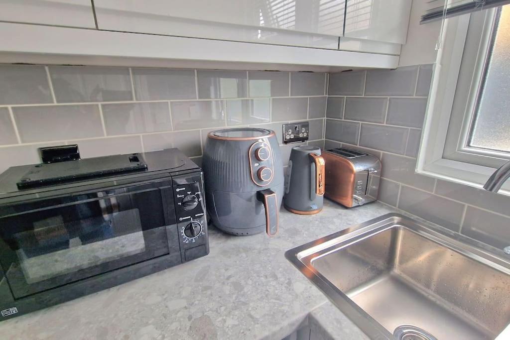 Apartment Private Garden Near London Free Freeparking West Thurrock